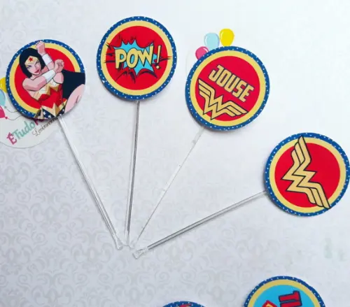 Topper para doces personalizado Mulher Maravilha