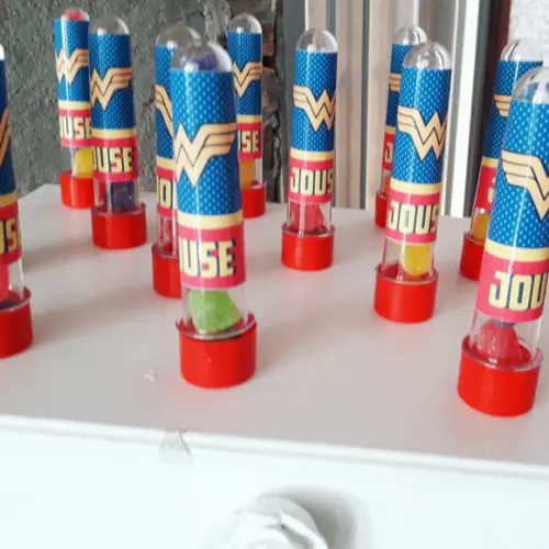Tubete personalizado Logo Mulher Maravilha