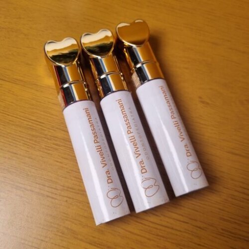 Lip Gloss Labial de Luxo Personalizado com cartão para Empresas 