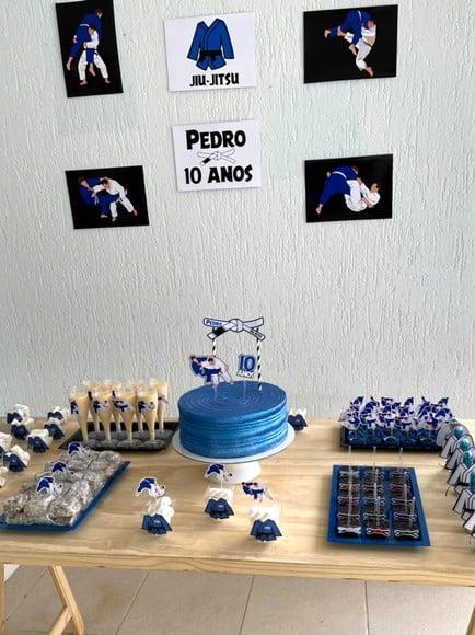 Topo de Bolo Luta