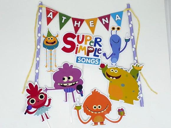 Topo de Bolo Monstrinhos Super Simple Songs Modelo 3