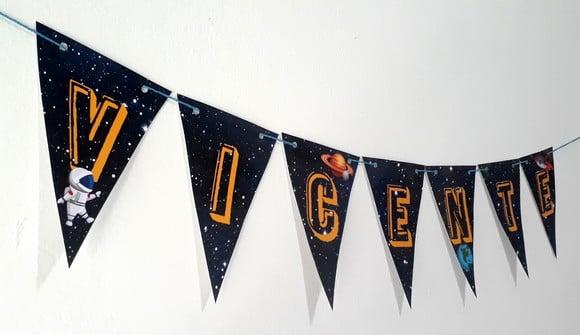 Bandeirinha Astronauta