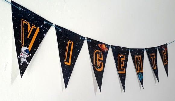 Bandeirinha Astronauta
