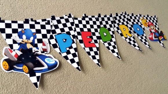 Bandeirinha Mario Kart e Sonic Kart