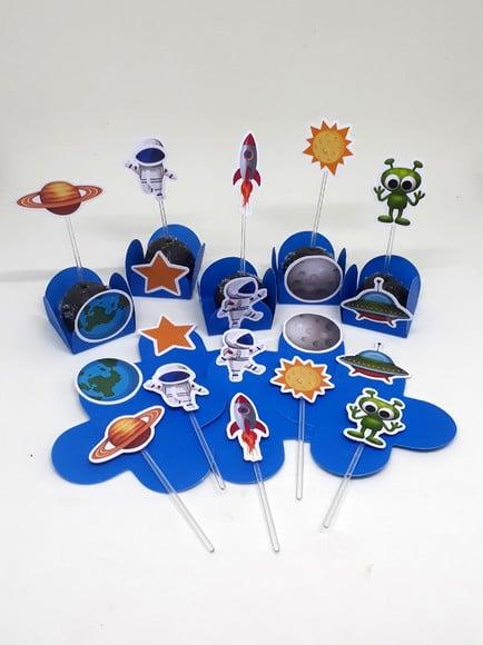 Kit forminhas + Toper Docinhos c/ 60 itens Astronauta