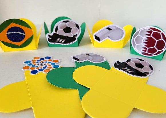 Kit Forminhas para Docinhos Copa 2022