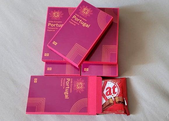 Kit Nº3 40 Caixas para Kit Kat Passaporte Português Viagem