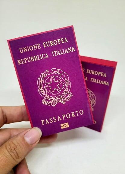 Kit Nº4 50 Caixas para Kit Kat Passaporte Italiano Viagem