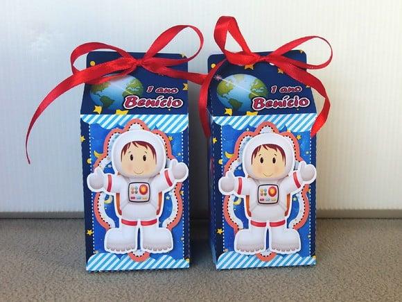 Kit 12 Caixas Milk Astronauta com Aplique 3d