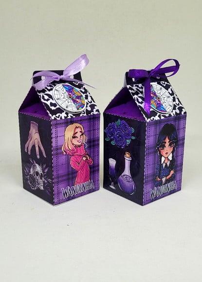 Kit 14 Caixas Milk Wandinha com Aplique 3d