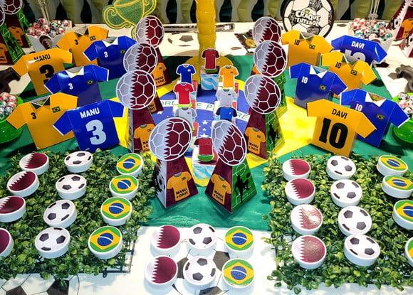 Kit 14 Caixas Pirâmide Copa 2022 com Aplique 3d