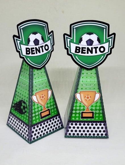 Kit 14 Caixas Pirâmide Futebol com Aplique 3D