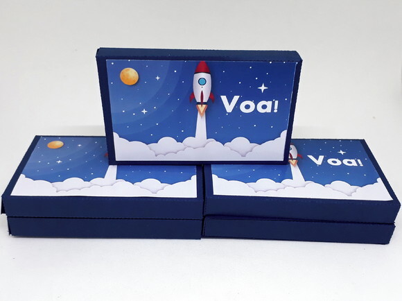 Kit Nº4 50 Caixas Kit Kat Astronauta