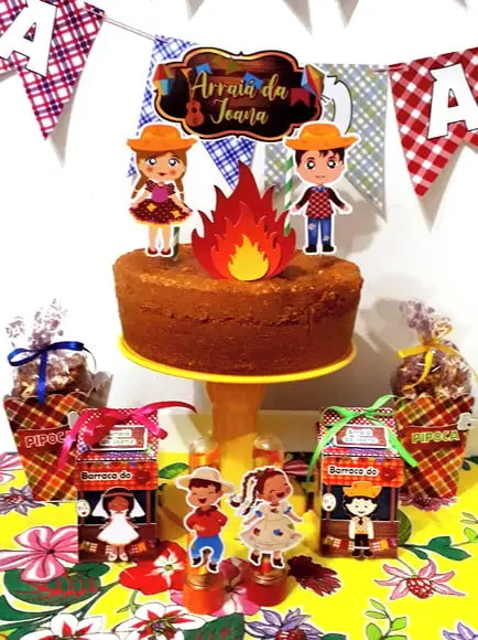 Topo de Bolo Festa Junina