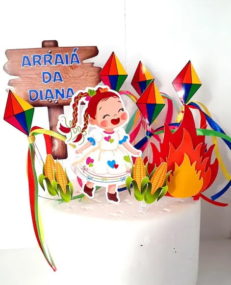 Topo de Bolo Junino