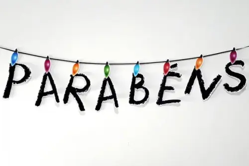 Bandeirinha Parabéns Stranger Things