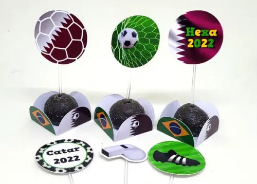 Kit Forminha + Toper Docinho Copa 2022= 60 Itens
