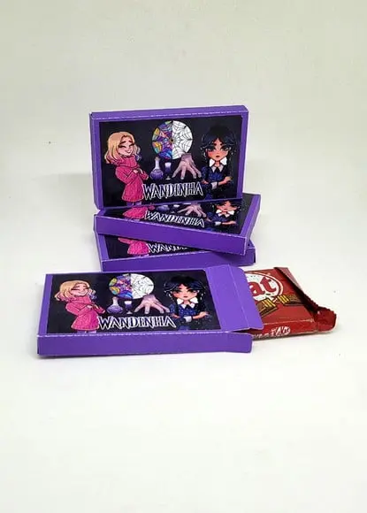 Kit com 20 Caixas para Kit Kat Wandinha