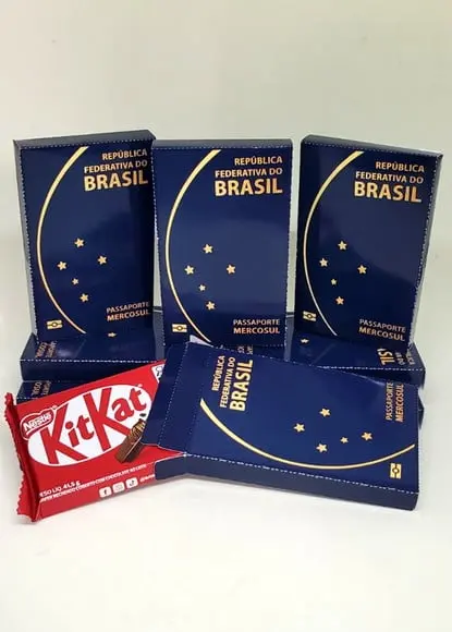 Kit Nº3 40 Caixas para Kit Kat Passaporte Brasil Viagem
