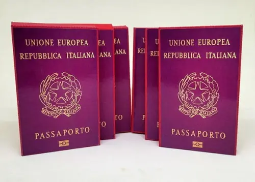 Kit Nº4 50 Caixas para Kit Kat Passaporte Italiano Viagem