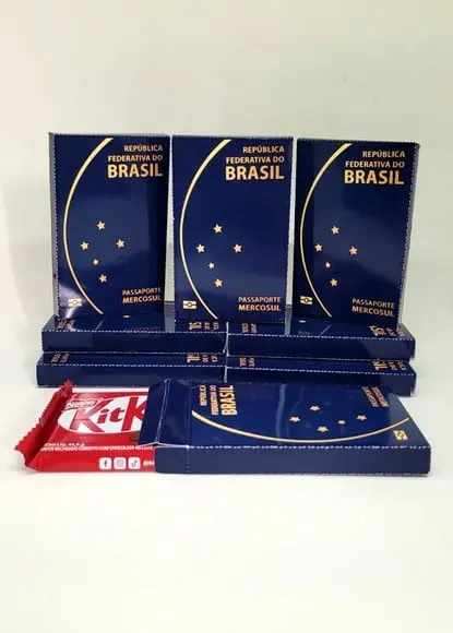 Kit Nº4 50 Caixas Passaporte Viagem Brasil para Kit Kat