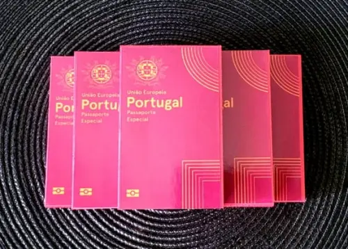 Kit Nº5 100 Caixas para Kit Kat Passaporte Português Viagem