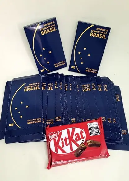 Kit Nº5 100 Caixas para Kit Kat Passaporte Brasil Viagem