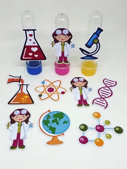Kit 20 Apliques Cientista Menina