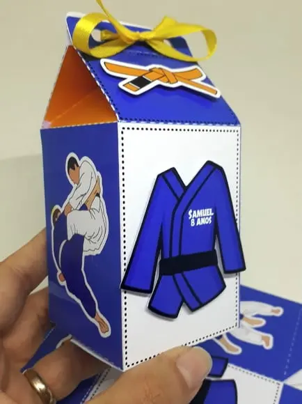 Kit 12 Caixas Milk Lutas com Aplique 3d