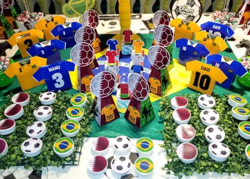 Kit 14 Caixas Pirâmide Copa 2022 com Aplique 3d