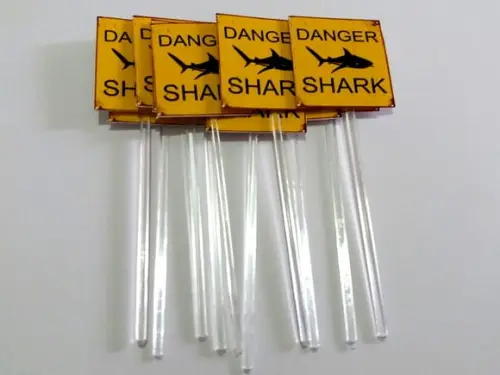 Kit 40 Toper para Docinho Tubarão Danger Shark