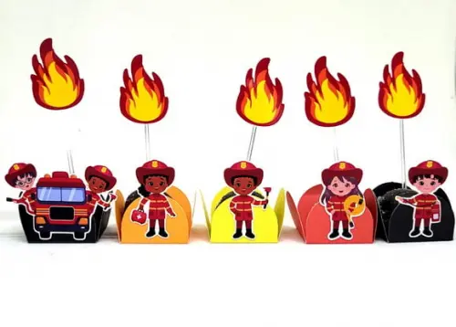 Kit com 60 Itens Forminhas e Toper Docinhos Bombeiros