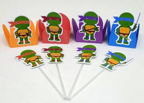 Kit com 60 Itens Forminhas e Toper Docinhos Tartarugas Ninja