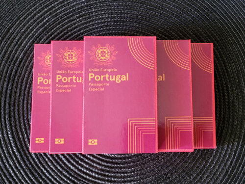 Kit Nº2 30 Caixas para Kit Kat Passaporte Português Viagem