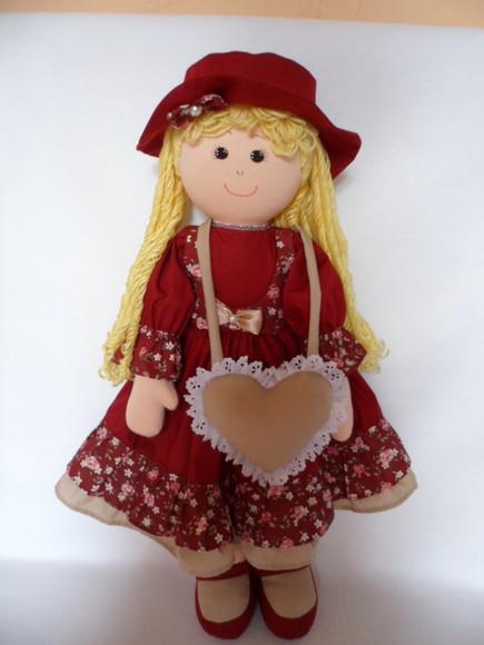 Boneca de pano grande