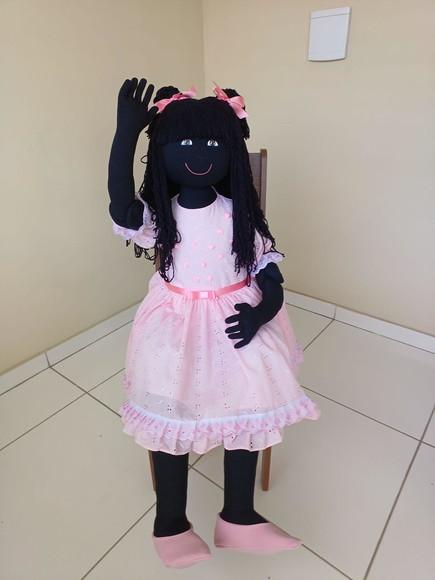 Boneca de Pano Negra 1 Metro e 40 cm Articulada