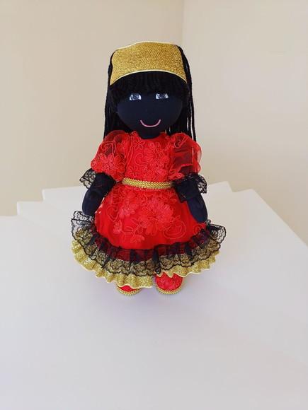Boneca de Pano Negra Articulada Eventos e Decoraçao