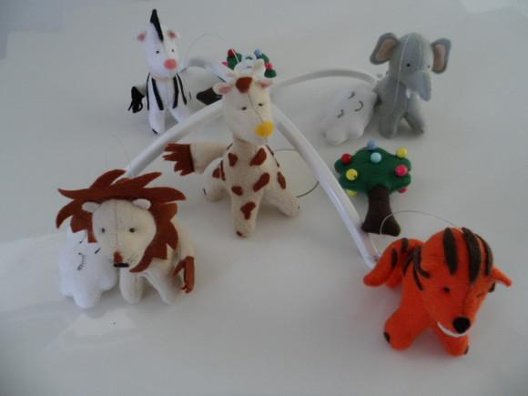 Móbile de Berço Safari Artesanal