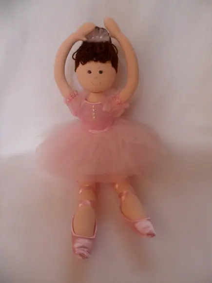 Boneca de pano Bailarina articulada braços