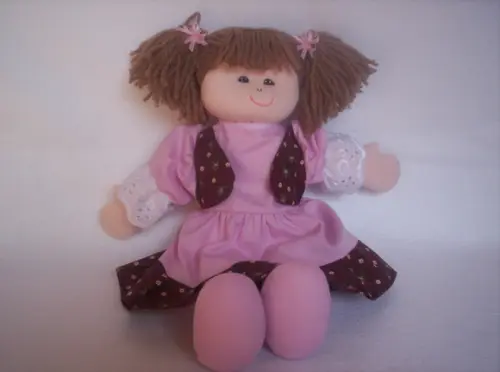 Boneca de pano menina