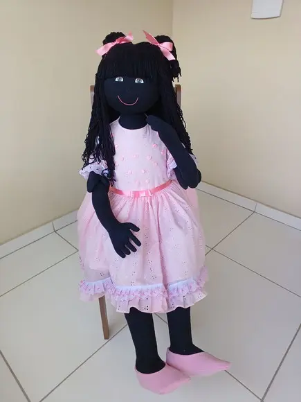 Boneca de Pano Negra 1 Metro e 40 cm Articulada