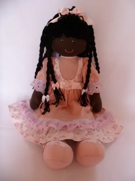 Boneca de Pano Negra 55cm