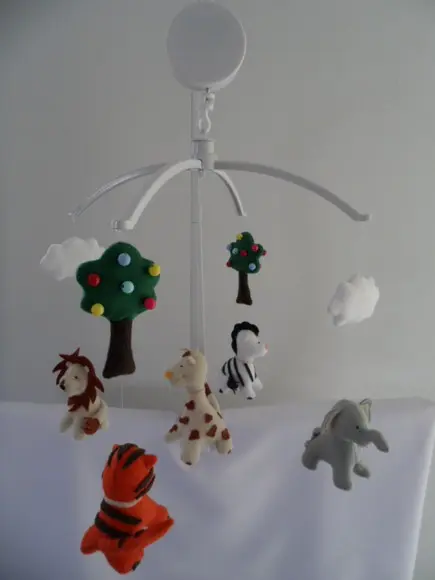 Móbile de Berço Safari Artesanal