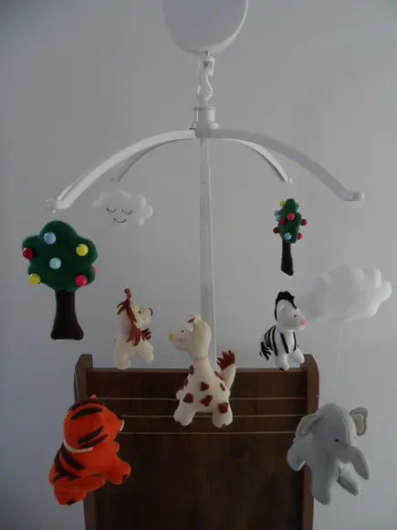 Móbile de Berço Safari Artesanal