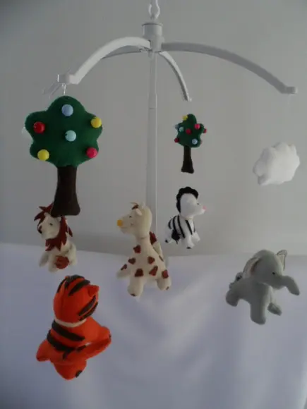 Móbile de Berço Safari Artesanal