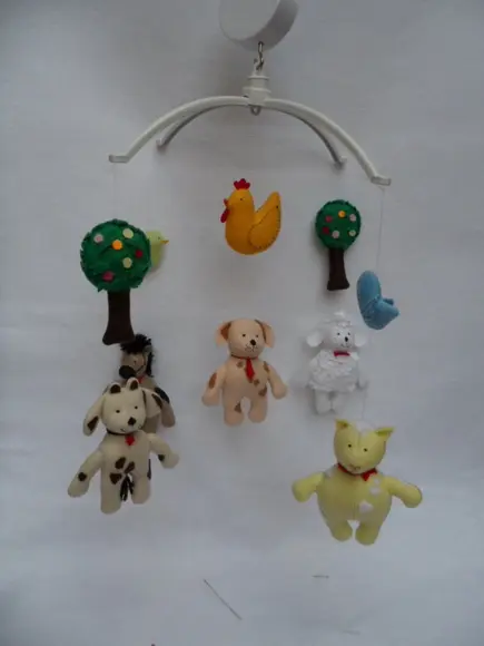 Móbile para Berço Animais da Fazenda