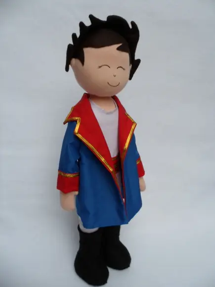 príncipe personalizado boneco de pano