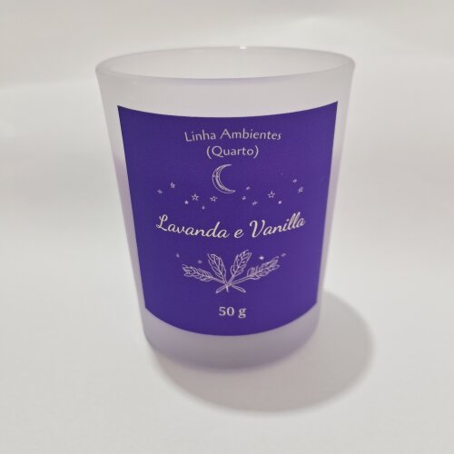 Vela Aromática Artesanal  de Cera de Coco Lavanda e Baunilha cor Lilás Presentes Criativos Decoração Lembrança Vela Perfumada