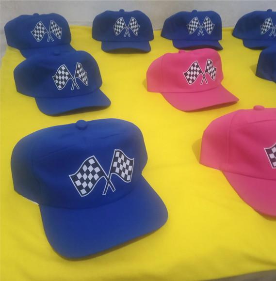 Boné Bandeirinha - Lembrancinha Tema Carros