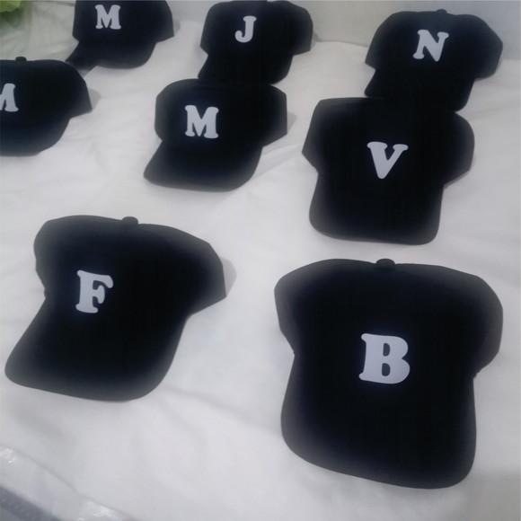 Boné com Iniciais